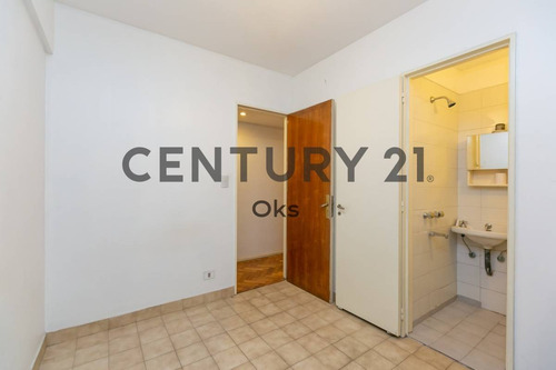 Imagen 12 de 27 de Venta Piso En Belgrano! 4 Ambientes Con Dependencia, Guardacoches Y Baulera!