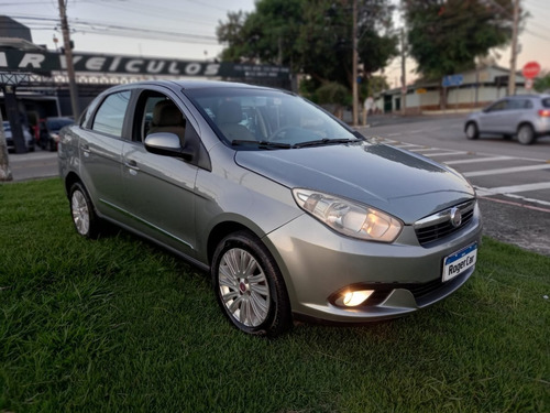 Imagem 9 de 13 de Fiat