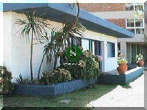 Imagen 6 de 14 de Alquiler De Casa Frente Al Mar, Zona Brava, 3 Dormitorios, 2 Baños, Linda Zona. - Ref: 44013