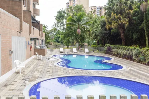 Apartamento En Venta En El Poblado. Cod V23612