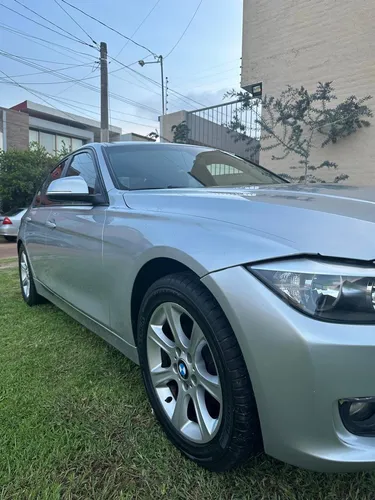 BMW Serie 3 2.0 320ia Luxury Line At