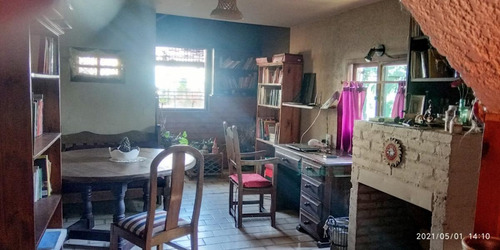 Venta Casa + Depto. La Carmencita