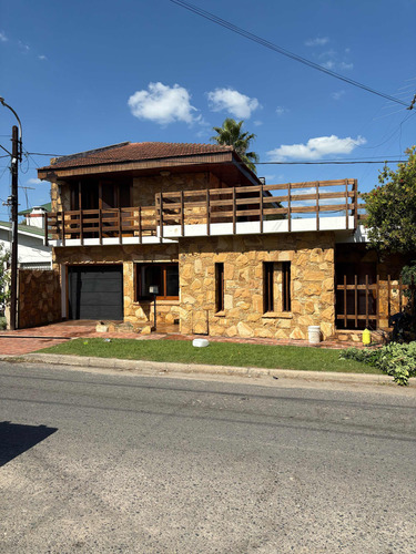 Vendo Casa Villa Elisa Picina 423y 6 Bis.no Inmobiliaria!