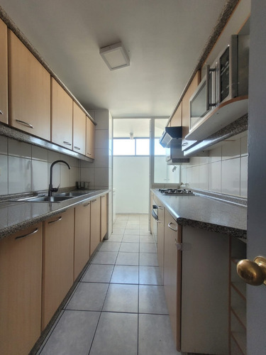 Venta Depto. 2d+2b+e+b En Av. Salvador/sucre, Ñuñoa