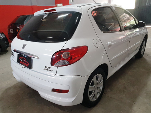 Peugeot 207 1.4 Active Gnc 5ta Oportunidad!!!