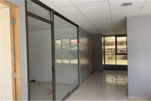 En Venta Local Comercial Con Excelente Ubicación