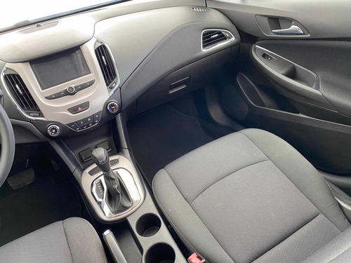 Chevrolet Cruze 1.4 Ls At