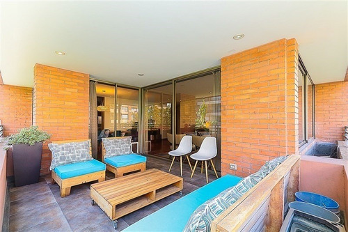 Departamento En Venta De 4 Dorm+2 Est+1 Bod En Las C