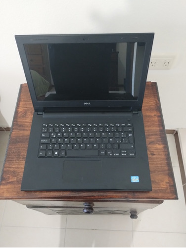 Laptop Dell Inspiron 14 3000 (para Piezas)