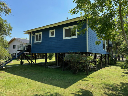 Casa En Venta En El Delta De Tigre Sobre El Río San Antonio