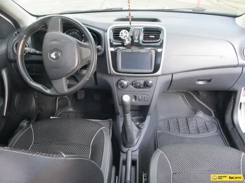 Renault Stepway 1600cc Mt Aa