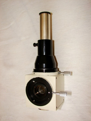 Microscopio. Cubo Cabezal Y Tercer Tubo. China  