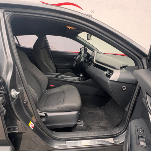 Toyota CH-R 2.0 Cvt
