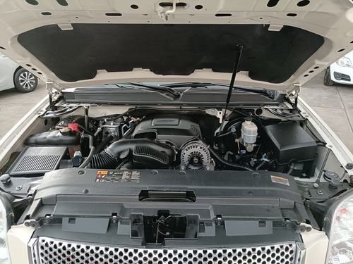 GMC Yukon 6.2 C Denali 403 Hp 4x4 At
