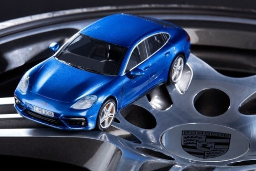 Set Maquetas Carro Revell De Porsche Panamera Set
