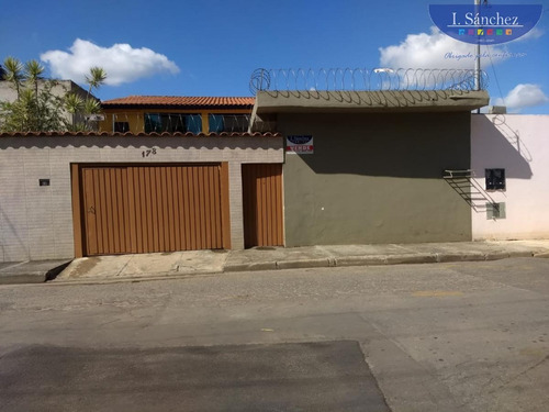 Imagem 1 de 15 de Casa / Sobrado Para Venda Em Itaquaquecetuba, Vila Maria Augusta, 3 Dormitórios, 1 Suíte, 3 Banheiros, 4 Vagas - 200319a_1-1638911