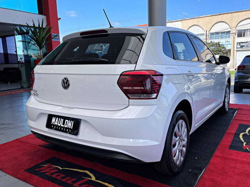 Imagem 2 de 15 de Volkswagen Polo 1.0 Flex 12v 5p 2020