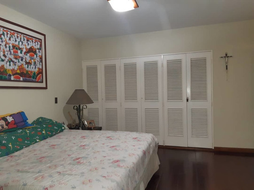 Imagen 11 de 14 de Metroinmuebles Vende Quinta En El Trigal Norte 0945