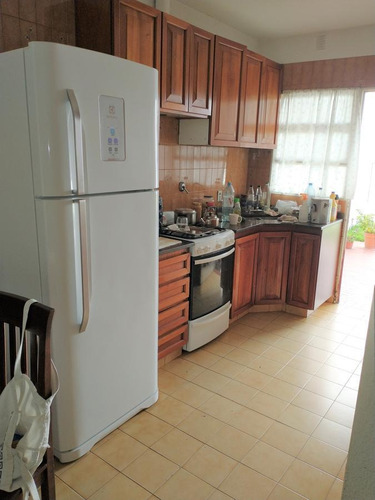Imagen 3 de 12 de Chalet En 1 Planta, 3 Dormitorios, Jardín, Cochera.