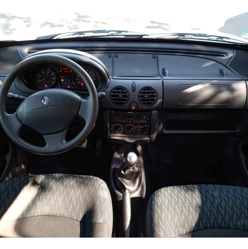 Renault Kangoo Confort 5as 2016 Con Gnc