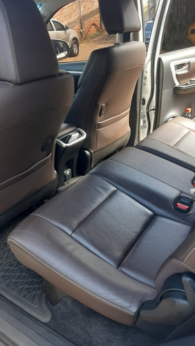Toyota Sw4 2.8 Srx 177cv 4x4 7as At 2017