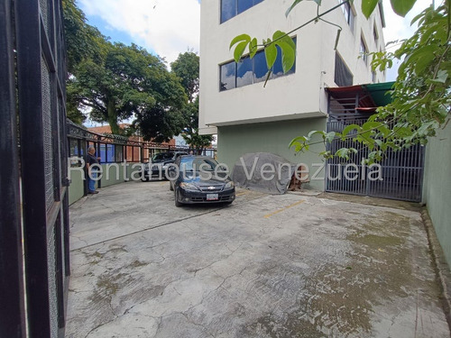 Edificio En Venta En Mariche 3 Pisos Sotano Edificios Caracas Cavas Refrigeracion Angela Tochon Edificios Comerciales