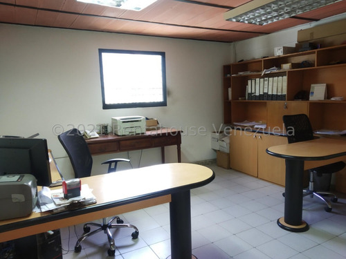 Galpón En Venta Ubicado En Zona Industrial Tejerias, Fvina 22-9095