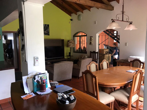Venta Casa City Bel, Tres Dormitorio