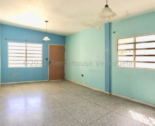 Imagen 3 de 14 de Casa En Venta En Centro De Cagua Aragua 22-11129 Irrr