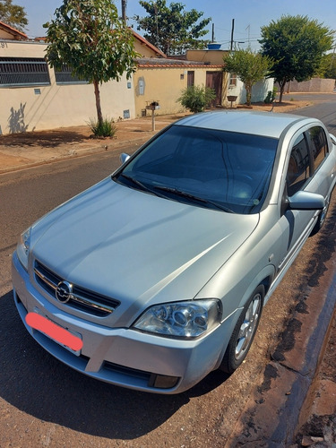 Imagem 1 de 12 de Chevrolet Astra 2005 2.0 Elite Flex Power Aut. 5p