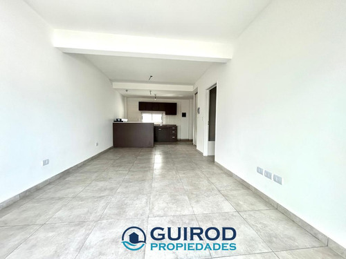 Monoambiente Con Balcon A Estrenar (apto Profesional)