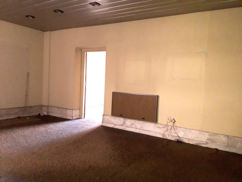 Imagen 6 de 9 de Alquiler - Oficina En Centro Con 320m2 - 18 Y Michelini