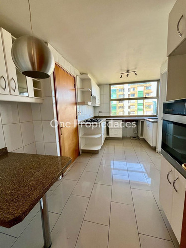 Departamento En Arriendo Pdte Riesco De 4 Dorm En Las Condes