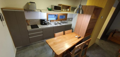 Imagen 2 de 12 de Departamento De 1 Dormitorio C/ Cochera En Zona Centro
