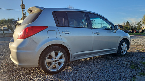 Nissan Tiida 1.8 Emotion At