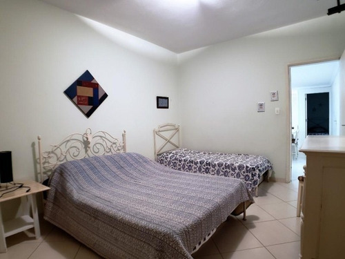 Imagem 9 de 20 de Pitangueiras - Frente Ao Mar - Vista Para O Mar - Reformado - 4 Dormitórios (2 Suítes), 01 Vaga De Garagem Demarcada!!! - Ap1060 - 34707876