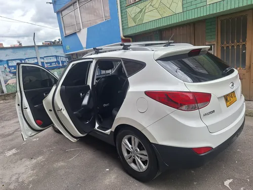 Hyundai TUCSON IX-35 2.0l 4x4