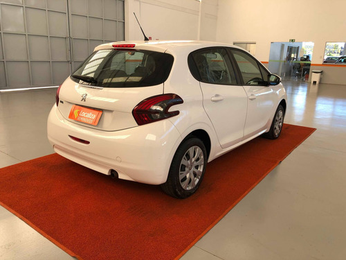 Imagem 7 de 9 de Peugeot 208 1.2 Active 12v Flex 4p Manual