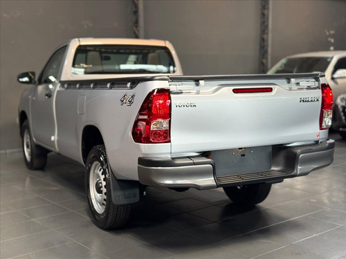Toyota Hilux 2.8 D-4D TURBO DIESEL CS 4X4 AUTOMÁTICO