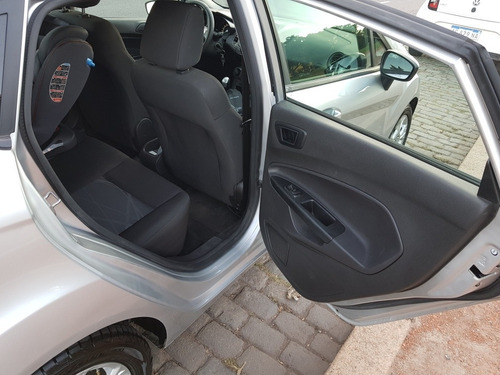 Ford Fiesta Kinetic Design 1.6 Sedan S Plus 120cv 2014