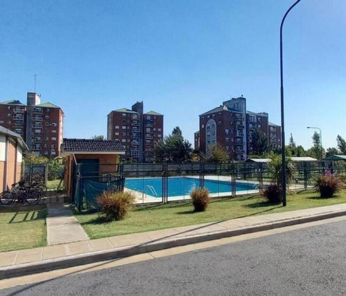 Departamento 3 Ambientes Cochera Barrio La Colina Ezpeleta