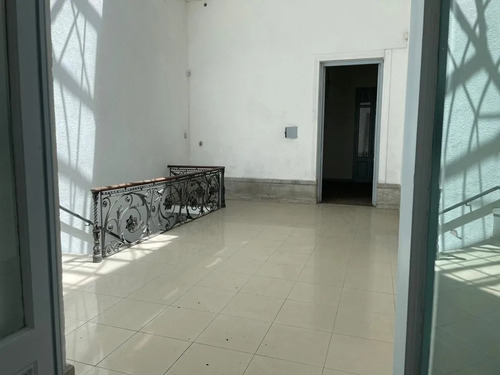 Imagen 3 de 13 de Imperdible! Piso Con 10 Ambientes Ideal Negocio Centro!