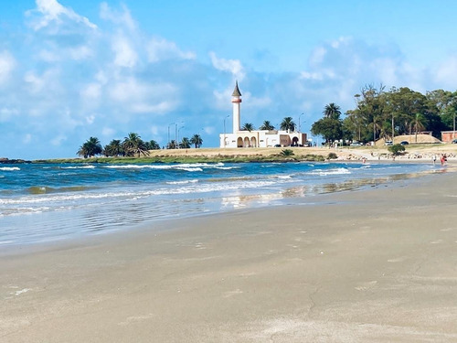 Imagen 22 de 22 de Apto 2 Dormitorios En La Mejor Zona De Buceo, Con Una Iluminación Espectacular, Rodeado De Parques Y Servicios, Seguro, A Buen Precio Y Muy Bien Conservado, Es Tu Oportunidad.