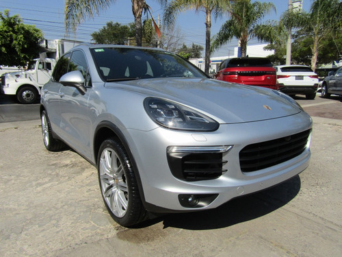 Porsche Cayenne 4.2 Diesel S At