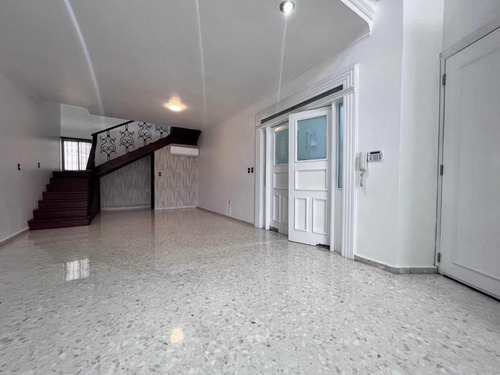 Imagen 2 de 12 de Apartamento Penthouse En Venta En Mirador Norte
