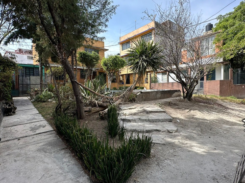 Casa En Andador En Unidad Habitacional Adolfo López Mateos, Municipio De Tlalnepantla De Baz