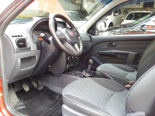 Fiat Strada 1.8 16v Adventure Ce Flex 2p