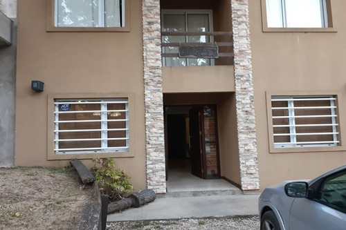 Imagen 2 de 21 de Casa En Las Gaviotas Lote De 350m2 2 Plantas 2 Ambientes Y Medios Lote Perimetrado Alarma