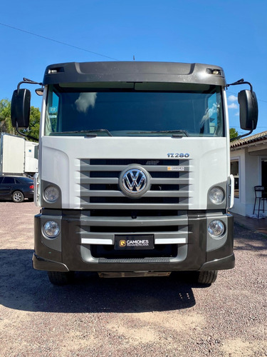 Volkswagen Constellation 17.280 Año 2016