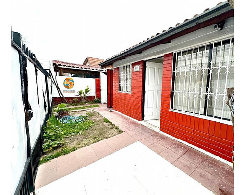 Se Arrienda Casa En Macul, 2d+2b, Amplio Terreno 130m²